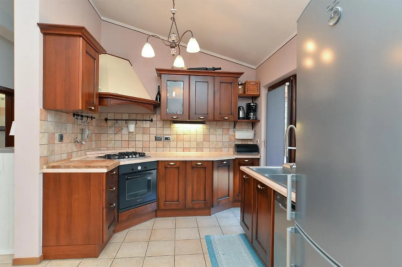 House Medulin 1744 Villa 0*,