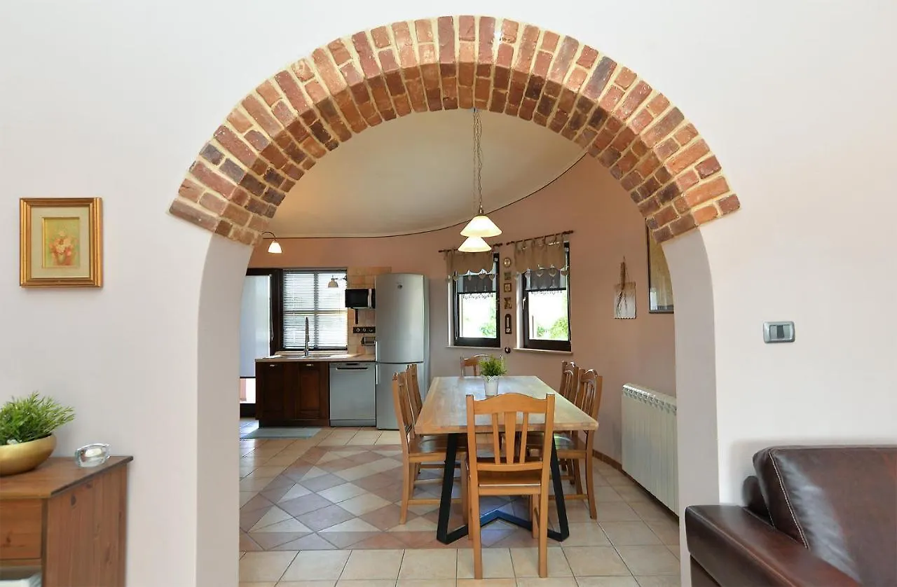 House Medulin 1744 Villa