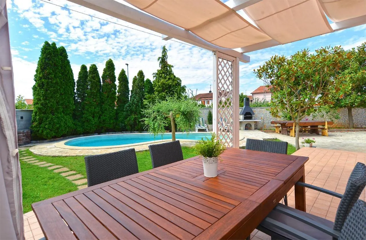Holiday home House Medulin 1744 Villa Croatia